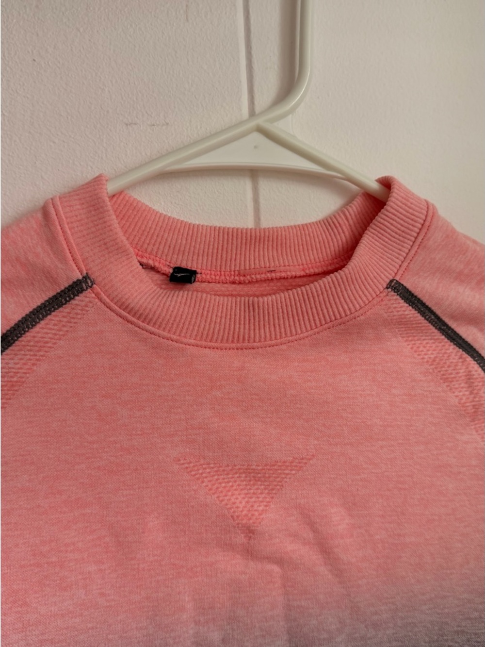 Gymshark Pink to Gray Ombre Long Sleeve Crop Top - Picture 3 of 7
